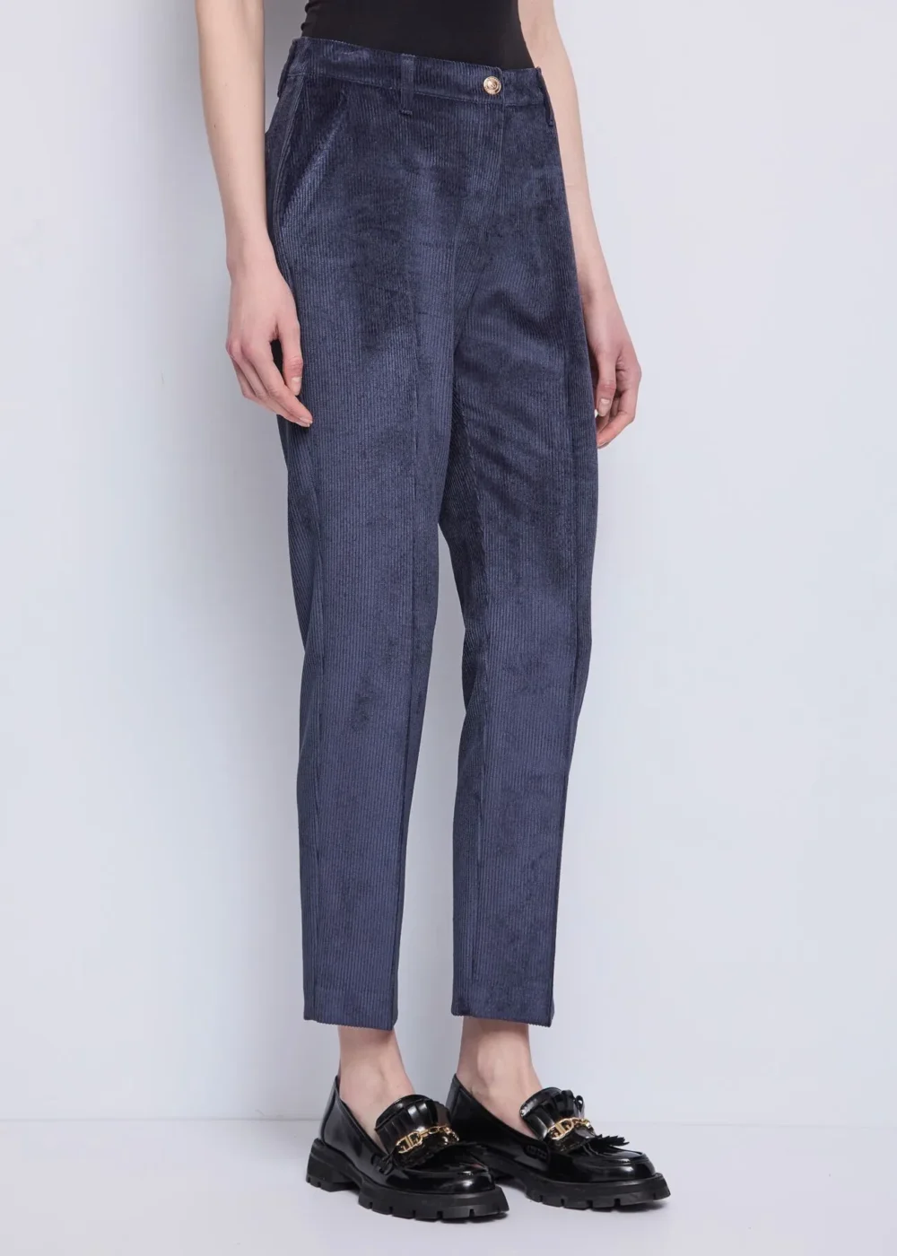 Pantaloni da donna cropped a vita alta - immagine 4